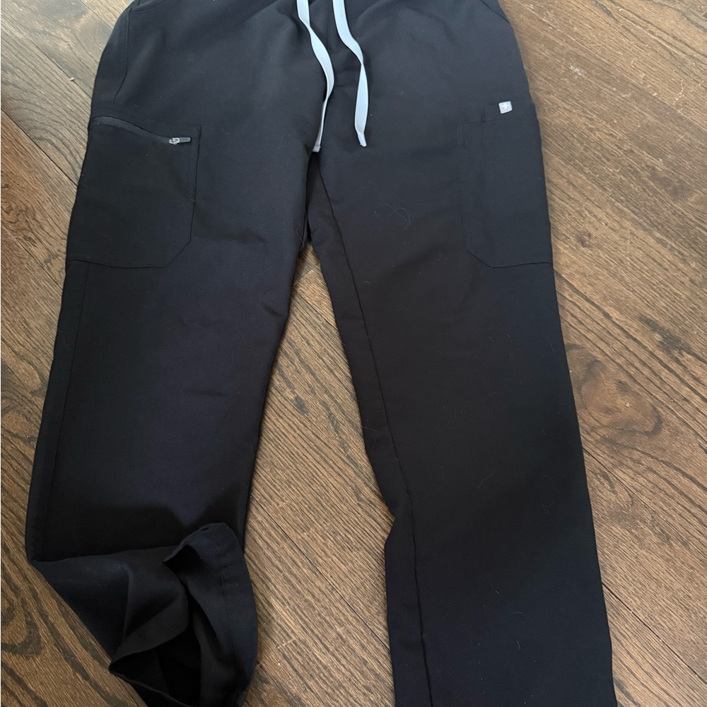 Black Women's Figs pants